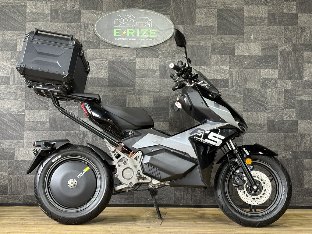 FELO F5（電動バイク）