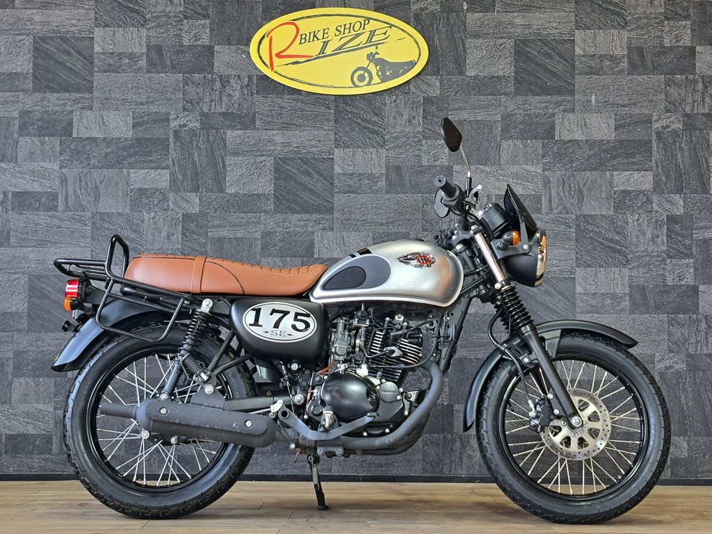 W175SE キャブ仕様