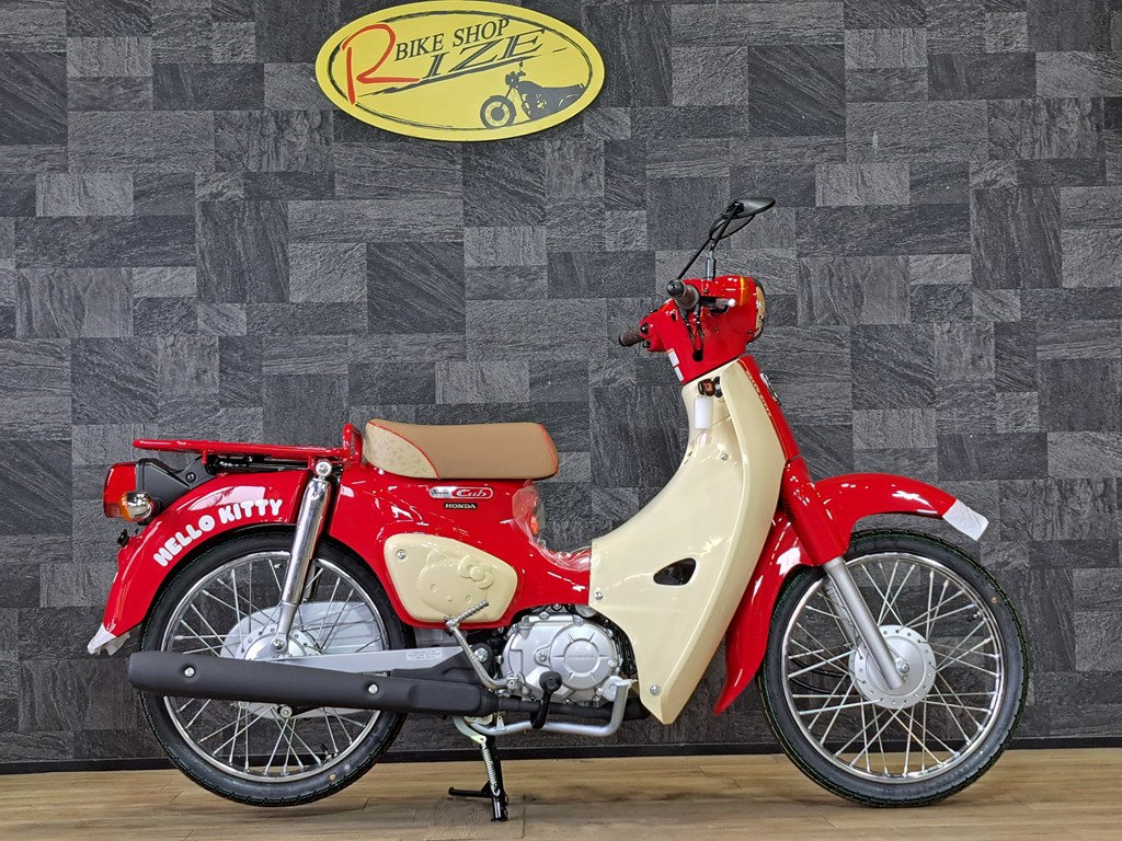 スーパーカブ50 キティーバージョン